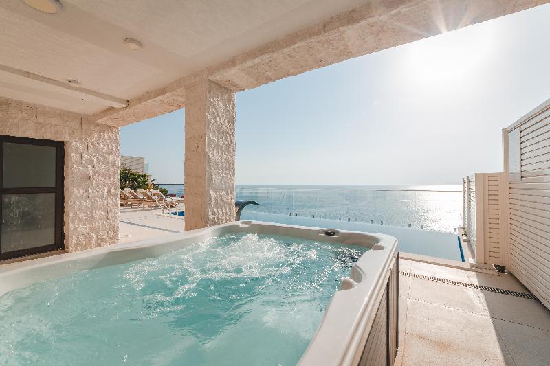 Ananti Resort, Residences & Beach Club by The Leading Hotels Of The World