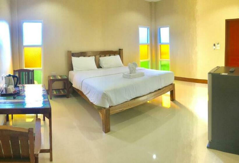 هتل Huan Soontaree Resort
