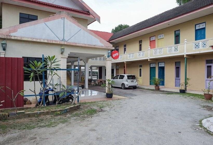 فندق Oyo 90018 River Village