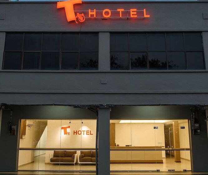 T Hotel Anggerik