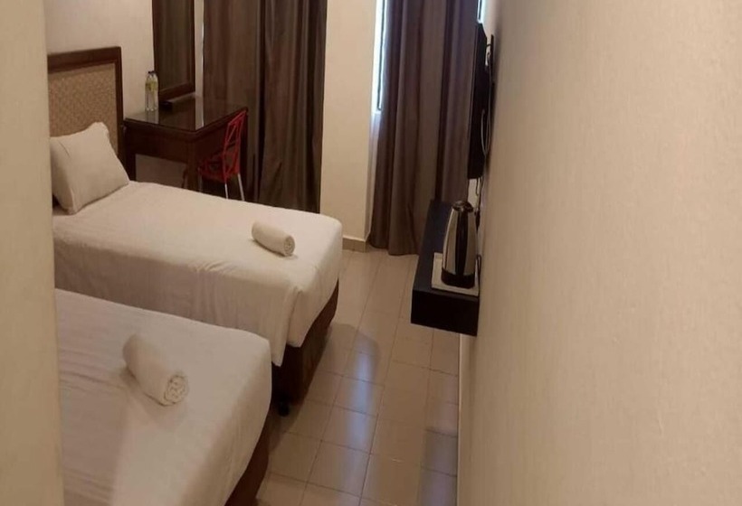 T Hotel Anggerik