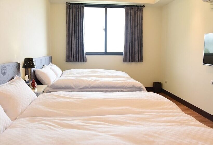 تختخواب و صبحانه Yun Dan