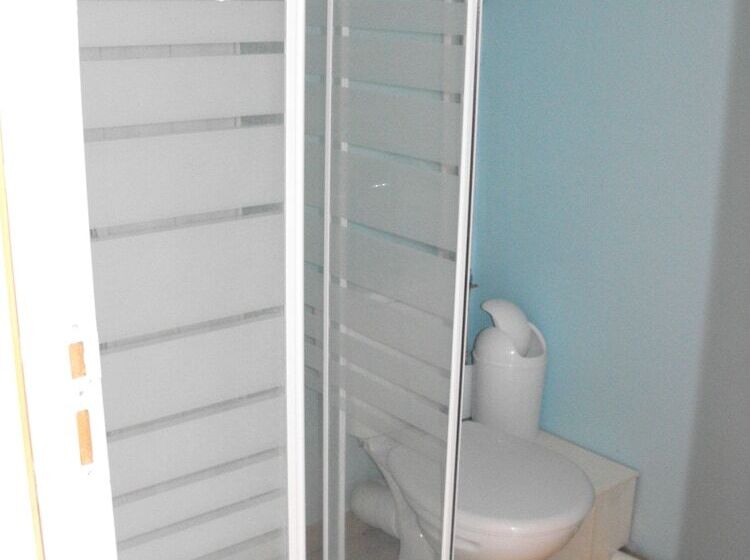 تختخواب و صبحانه Chambres Chez L Habitant Coco2