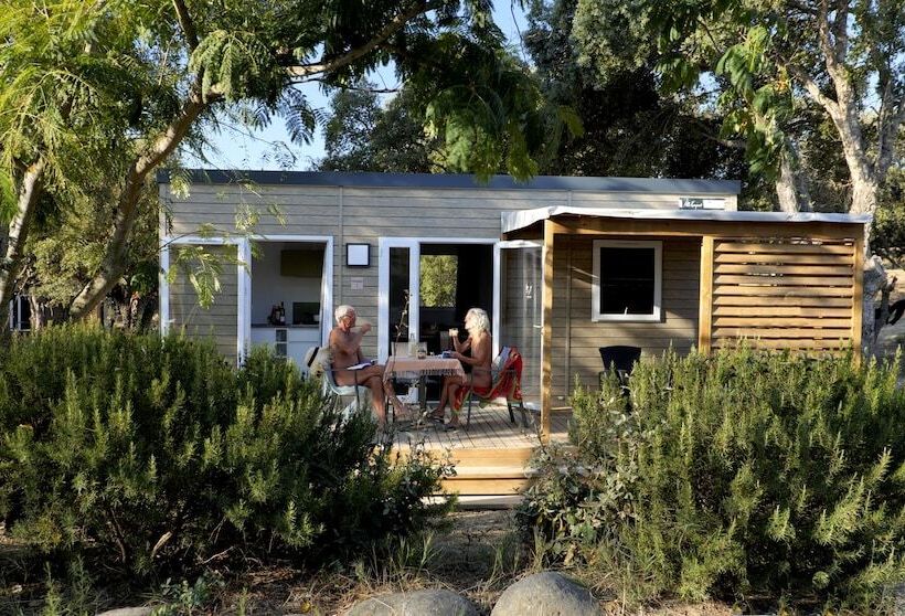 فندق Camping Naturiste Riva Bella 4