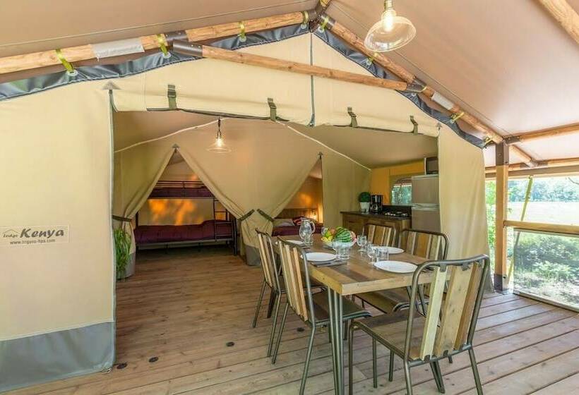 בית מלון כפרי Camping Le Moulin Des Iscles