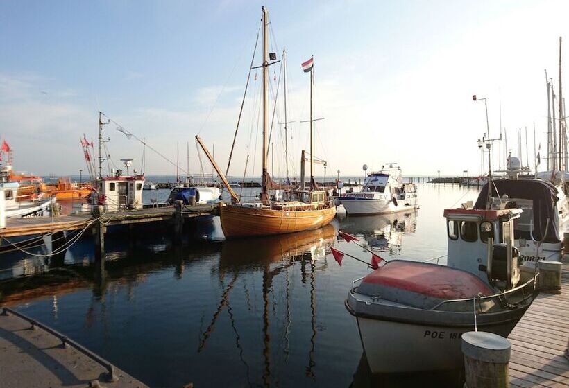 Seaside Bungalow In Insel Poel With Terrace