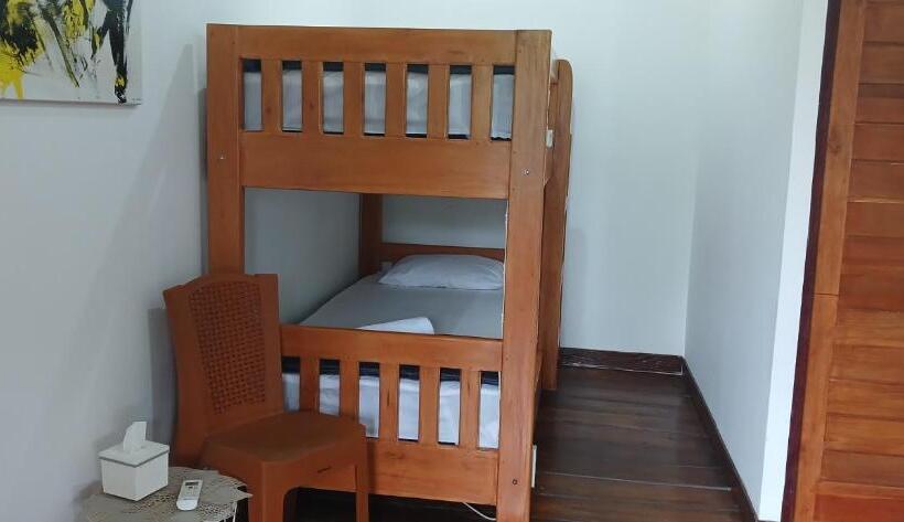 هاستل Dewi Sri Guesthouse