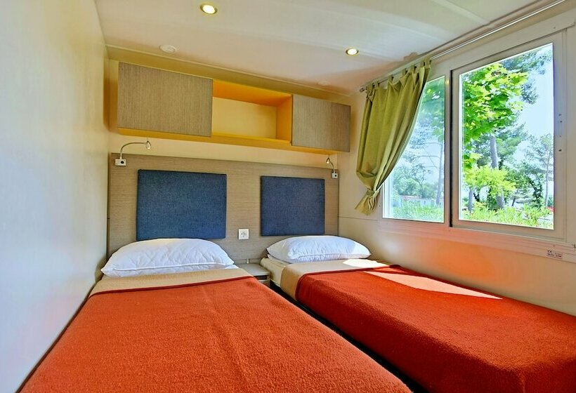 호텔 Camping Adria Mobile Homes In Brioni