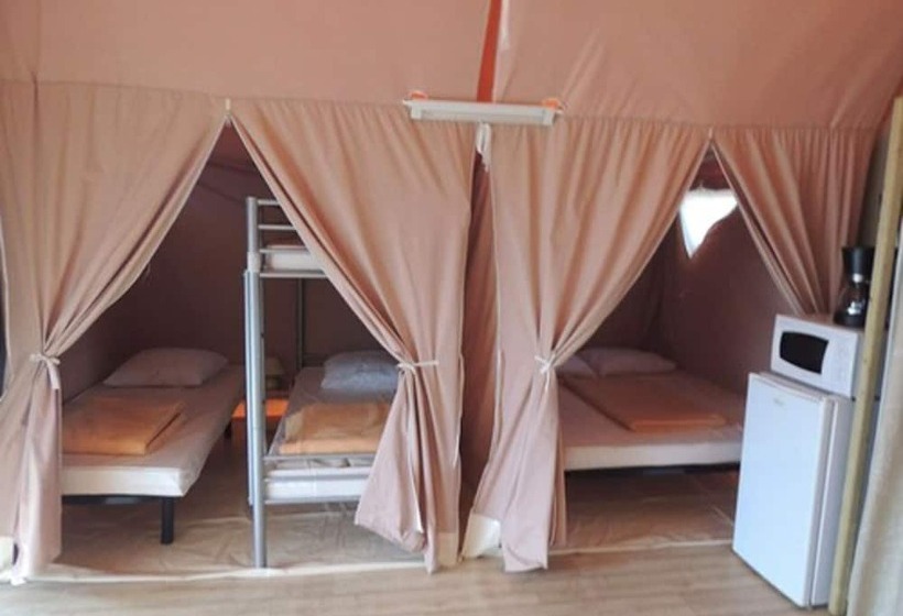 فندق Camping Beaume Giraud