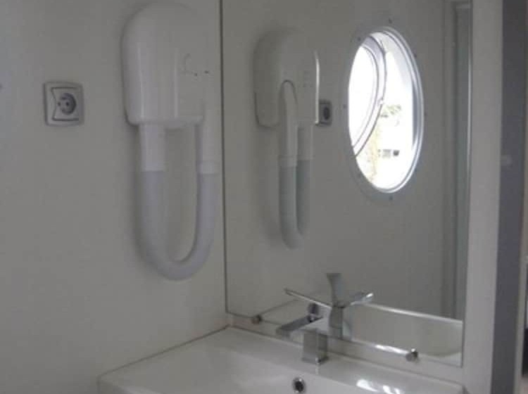 فندق Camping Beaume Giraud