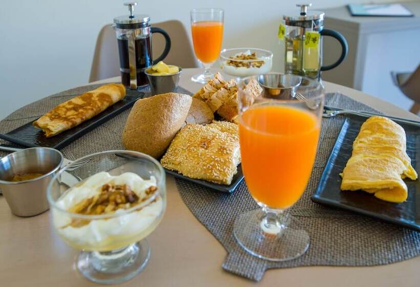 هتل Incognito Creta Luxury Suites