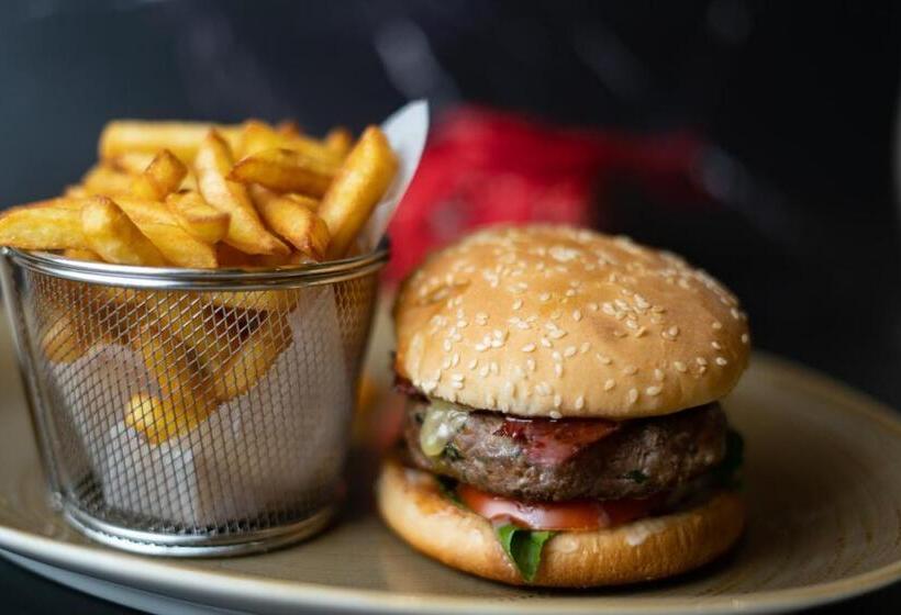 هتل Swiss Belinn Airport Muscat Oman