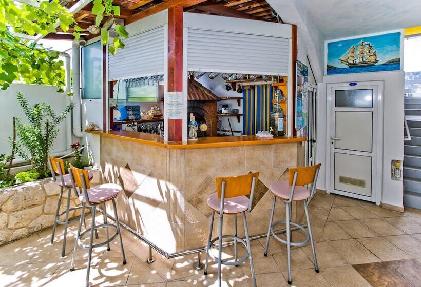 پانسیون Apartments Balic