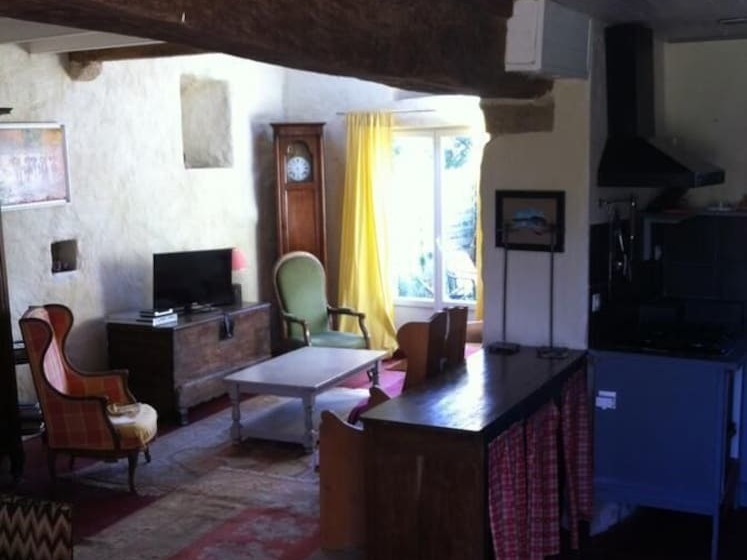 بنسيون Chez Maupassant