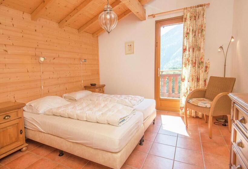 Splendida Villa Isolata Con Piscina Biot