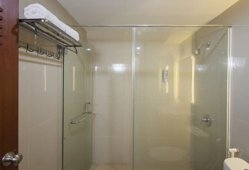 هاستل Gapura Hotel By Oyo Rooms