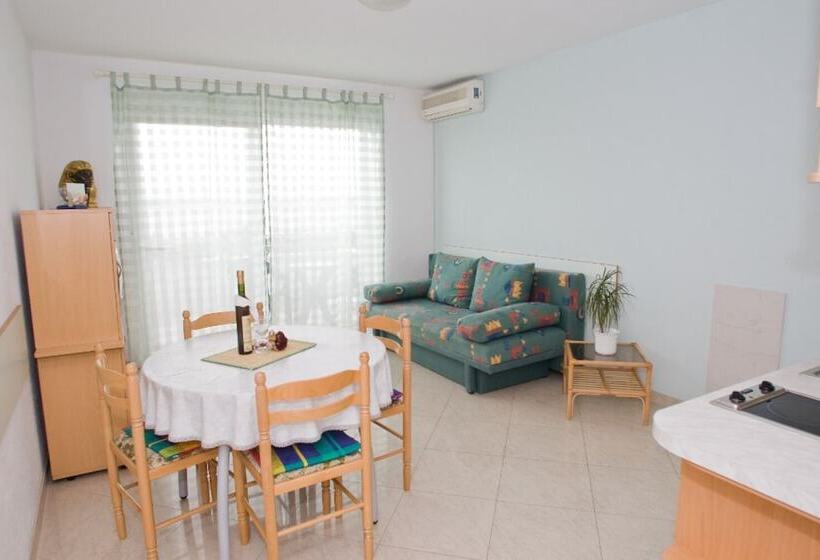 Apartments Spommy