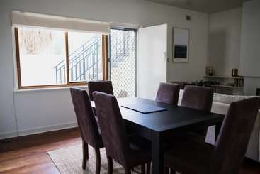 Cottesloe Beach Villa W/large Courtyard Sleeps 4