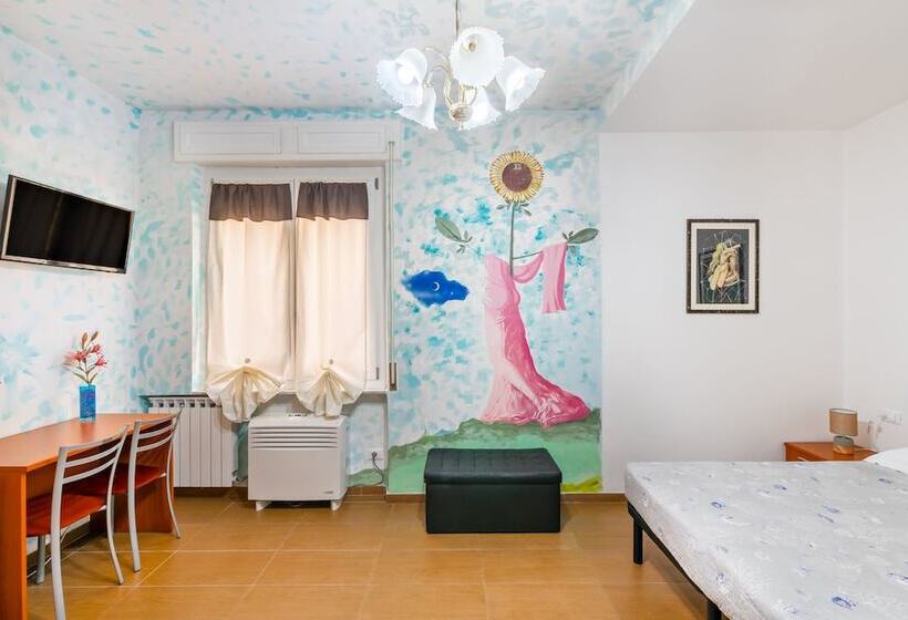 پانسیون Lia Rooms 4