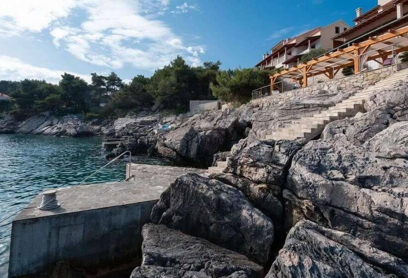 Villa Korkyra