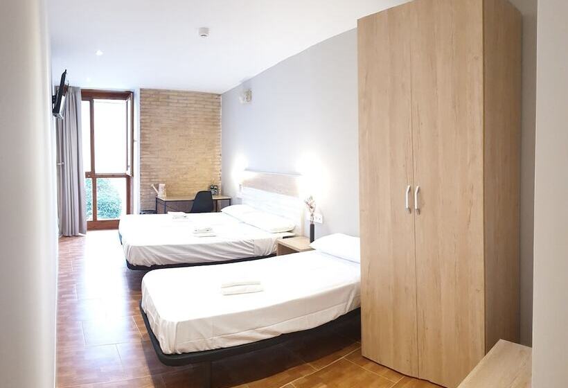 پانسیون B&b La Atalaya