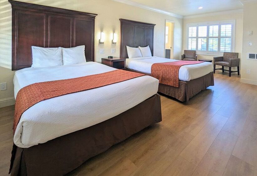 هتل Clarion  Collection Wilkie S Inn Pacific Grove  Monterey