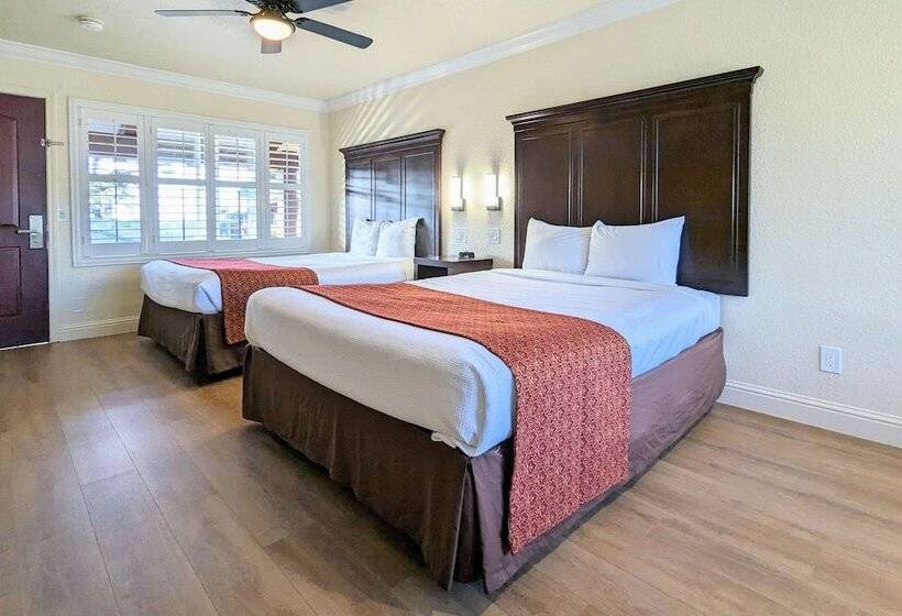 هتل Clarion  Collection Wilkie S Inn Pacific Grove  Monterey