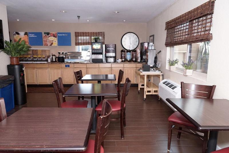 هتل Comfort Inn Gaslamp Convention Center