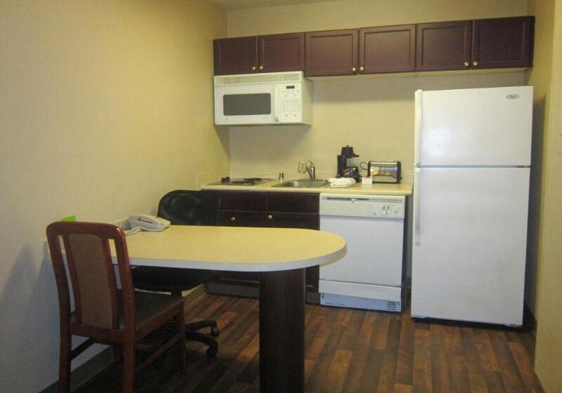 בית מלון כפרי Sonesta Simply Suites Stafford