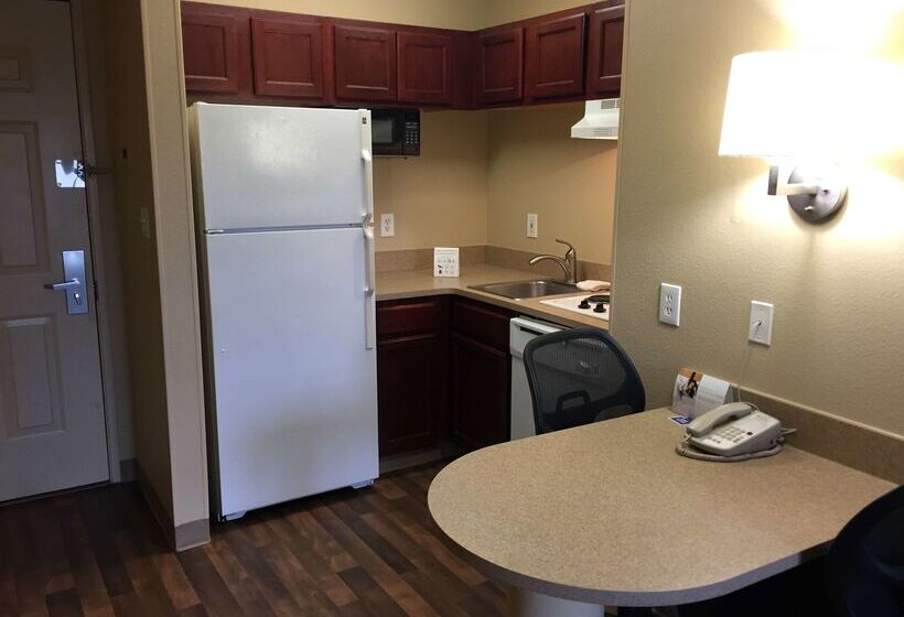 Отель Extended Stay America Suites  Orlando  Maitland  Summit Tower Blvd