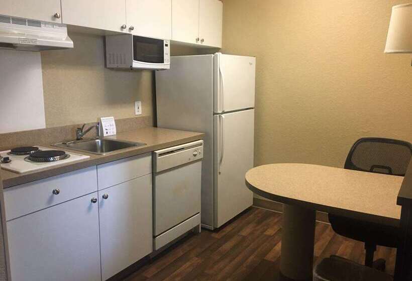 Отель Extended Stay America Suites  Orlando  Maitland  Summit Tower Blvd