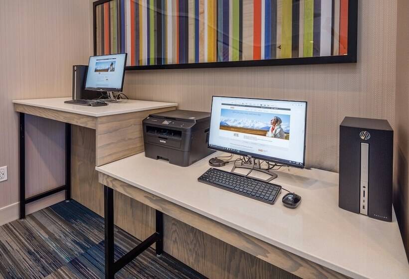 בית מלון כפרי Holiday Inn Express   Sunnyvale   Silicon Valley, An Ihg