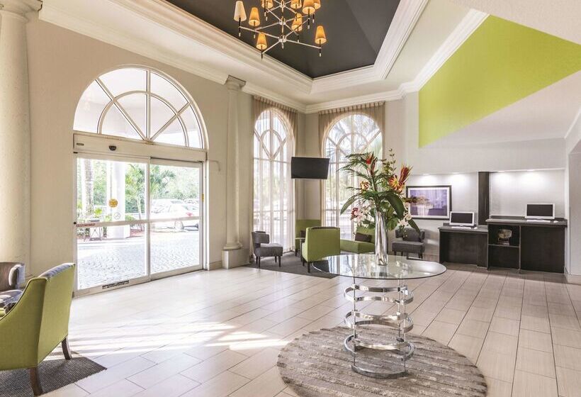 فندق La Quinta Inn By Wyndham Jupiter