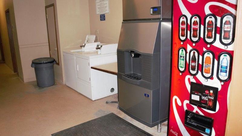 هتل Quality Inn & Suites Near White Sands National Park
