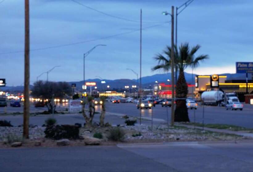 هتل Quality Inn & Suites Near White Sands National Park