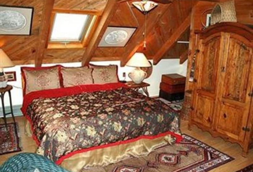 فندق Red Elephant Inn Bed And Breakfast
