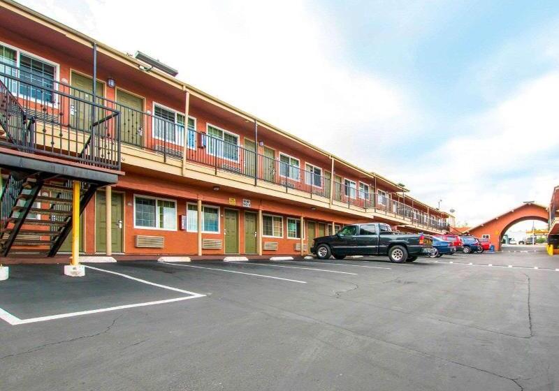 هتل Rodeway Inn Lemon Grove San Diego East