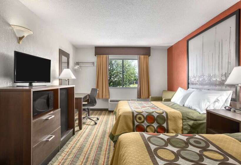 هتل Quality Inn
