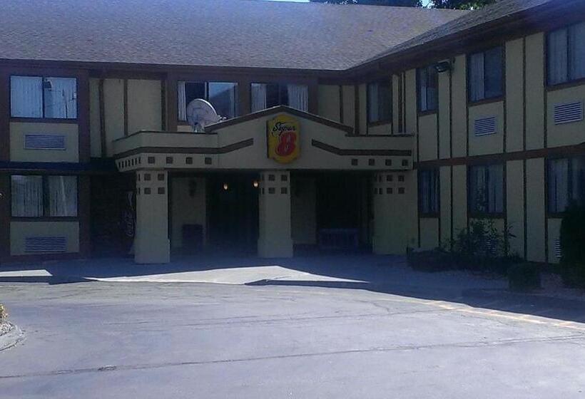 هتل Quality Inn