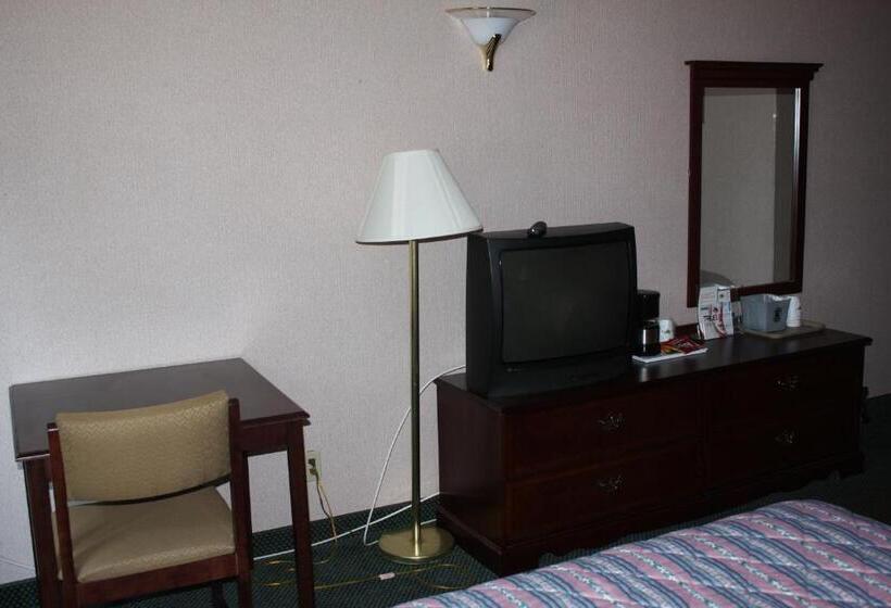 هتل Quality Inn