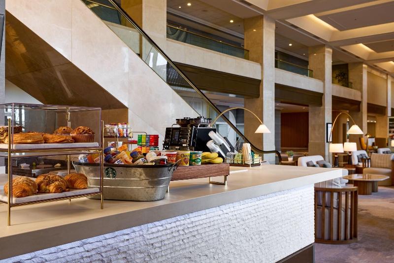 هتل The Westin Los Angeles Airport