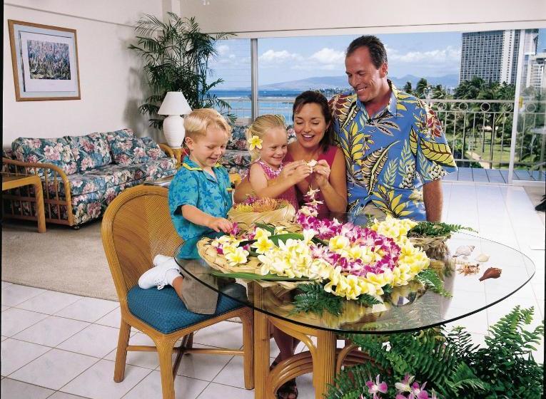 호텔 Waikiki Shore By Outrigger