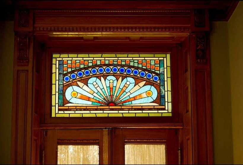 هتل Wentworth Mansion