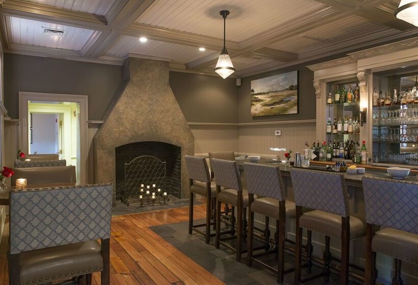 هتل Wentworth Mansion