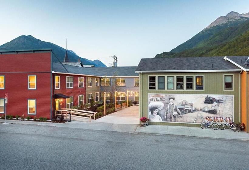 فندق Holland America Skagway Inn