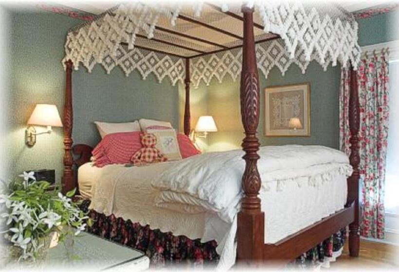 هتل White Lace Inn