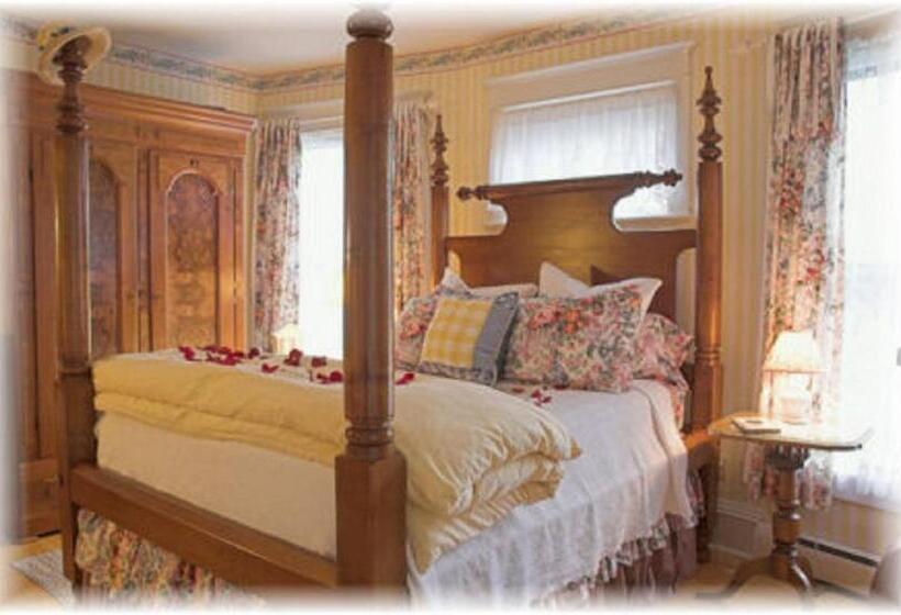 هتل White Lace Inn