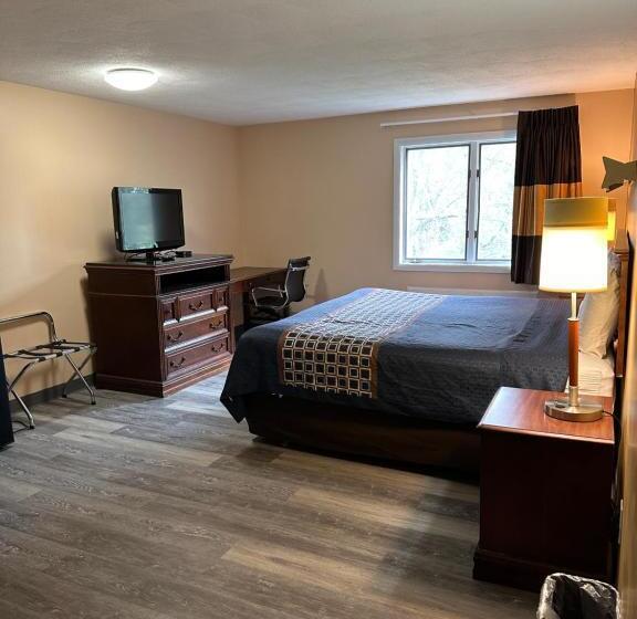 هتل Wickford Motor Inn