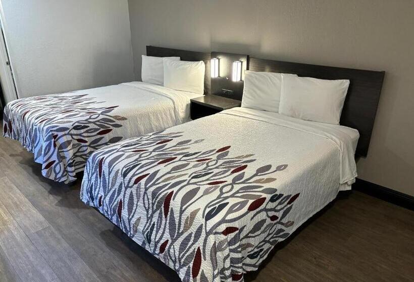 Отель Red Roof Inn Wildwood, Fl   The Villages