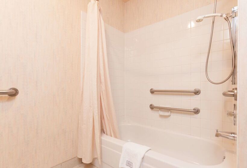مُتل Garner Hotel Auburn   Seattle, An Ihg